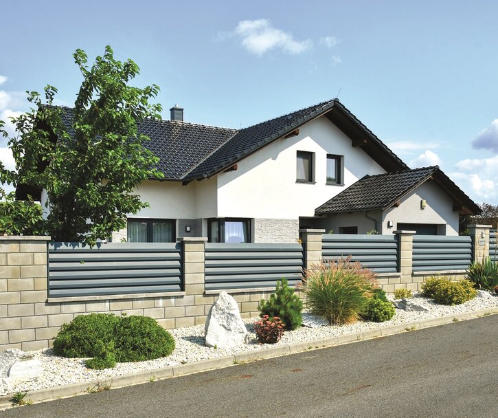 Keramická taška TOPAS 13 1/1 - Druh krytiny BRAMAC: Keramické tašky, Barvy BRAMAC: Engoba hnědá, Typ krytiny BRAMAC: TOPAS 13, Typ tašky: Základní taška