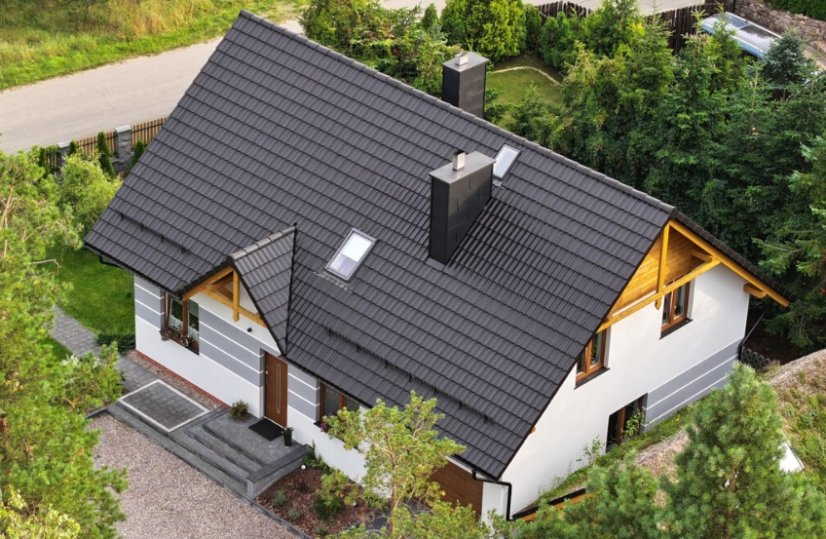 Betonová taška GÖTEBORG 1/1 - Barva: Tmavě šedá PLANAR, Typ tašky: Základní taška, Typ krytiny: Betonová taška, Název: GÖTEBORG