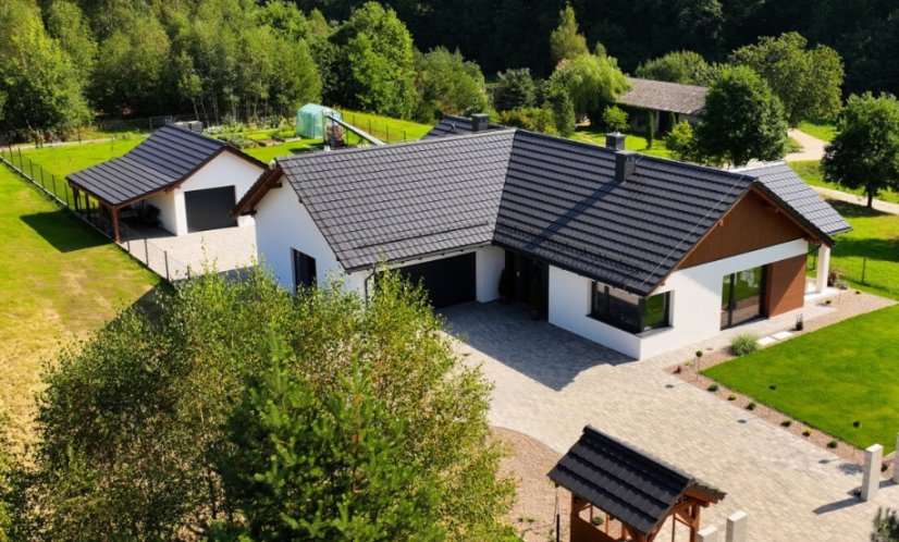 Keramická taška KODA 1/1 - Barva: Engoba měděně červená, Typ tašky: Základní taška, Typ krytiny: Pálená taška, Název: KODA