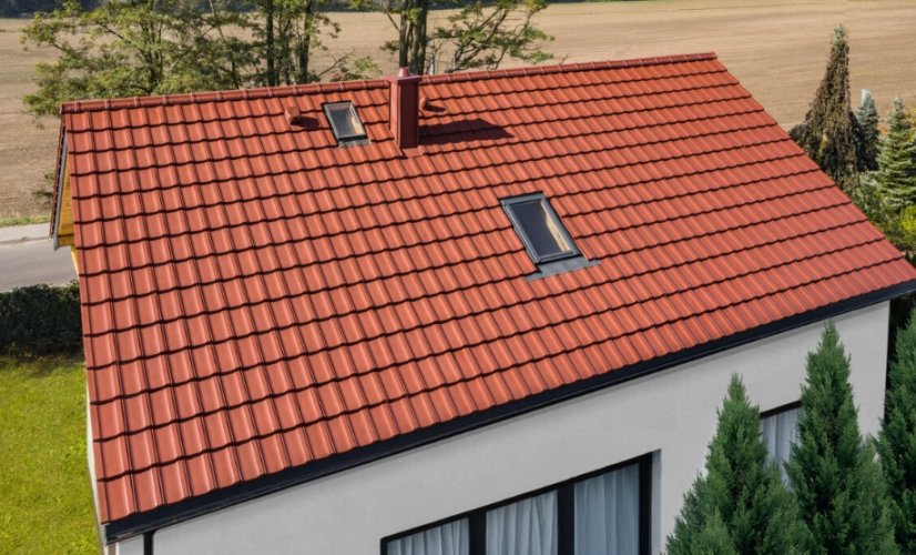 Keramická taška KODA 1/1 - Barva: Engoba měděně červená, Typ tašky: Základní taška, Typ krytiny: Pálená taška, Název: KODA