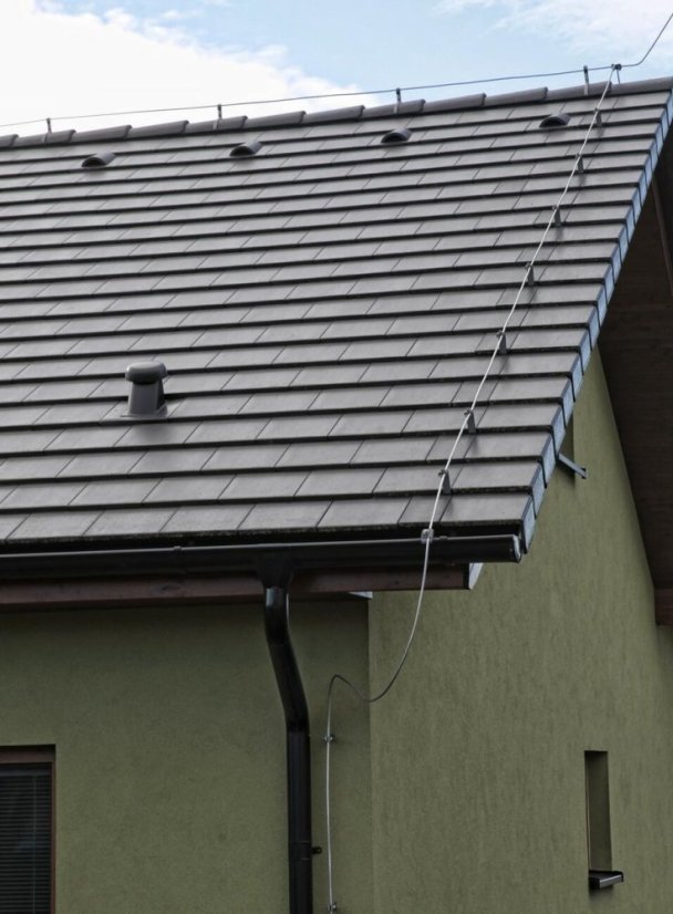 Betonová taška Zenit Max 1/1 - Typ tašky: Základní taška, Třída kvality: Terran ClimaControl, Barva Terran: Mars