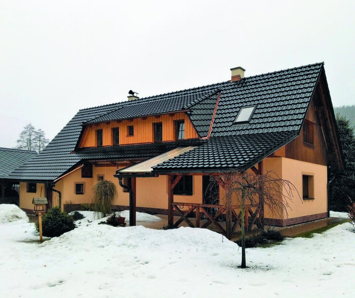 Keramická taška TOPAS 13 1/1 - Druh krytiny BRAMAC: Keramické tašky, Barvy BRAMAC: Engoba hnědá, Typ krytiny BRAMAC: TOPAS 13, Typ tašky: Základní taška