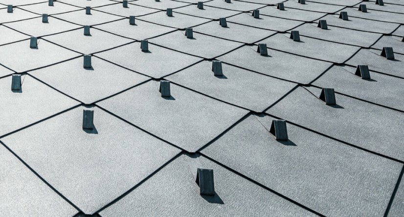 Falcovaná šablona 44 × 44 PREFA - Barva: RAL 8004 cihlově červená, Typ krytiny: Falcovaná šablona 44 × 44 PREFA